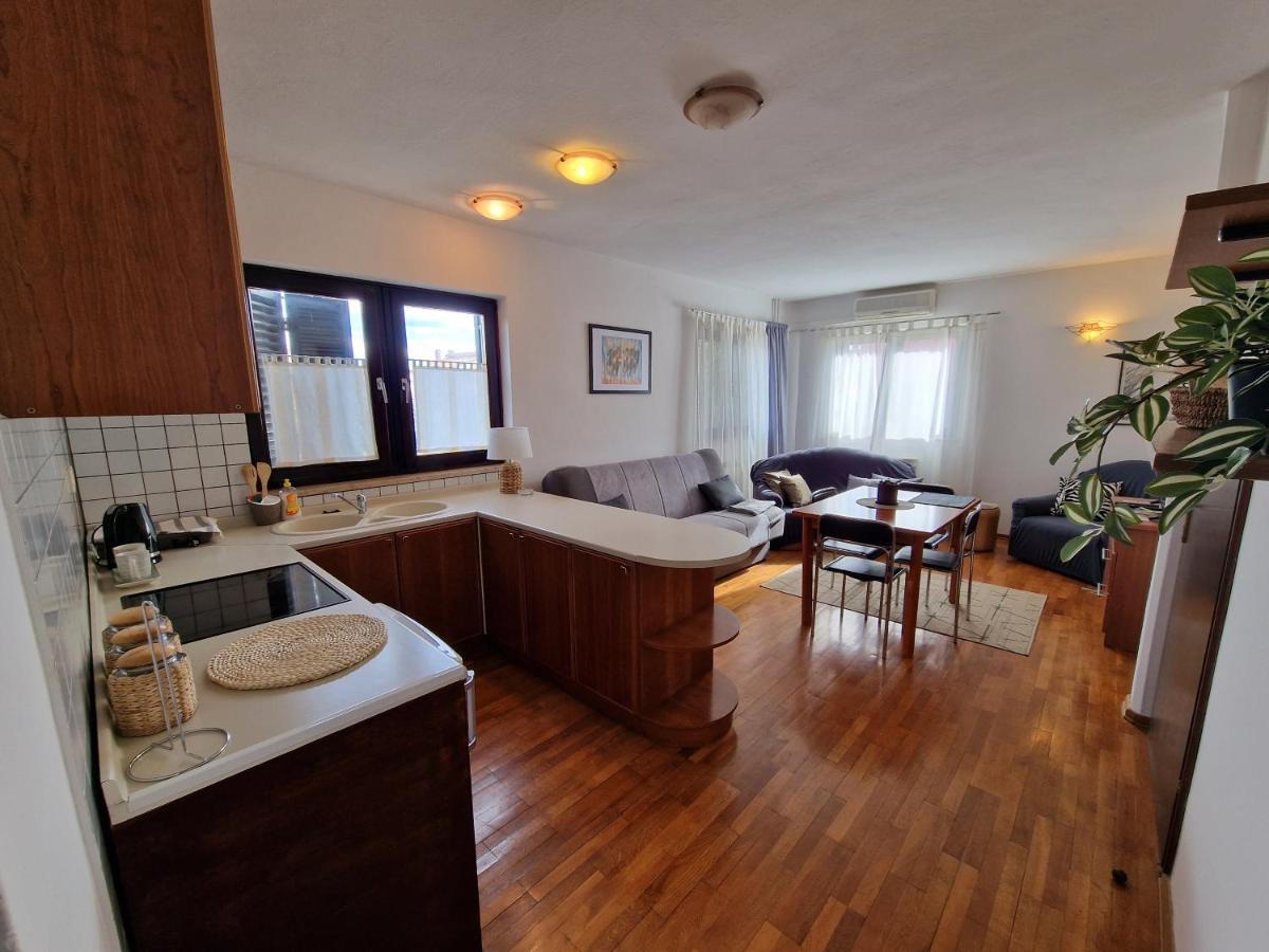 Apartments Katarina - New Renovated Rovinj Luaran gambar
